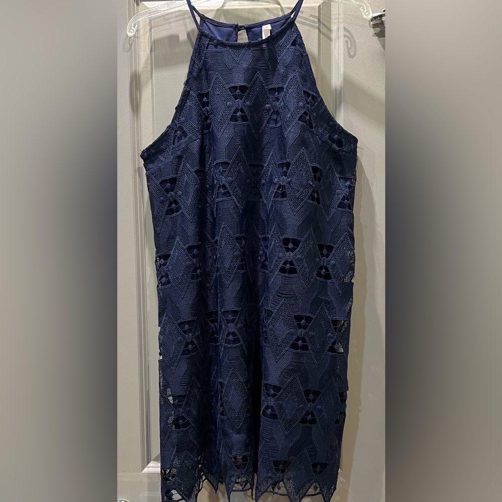 NWOT Lace Halter Dresss fully lined Navy Blue 19” PTP